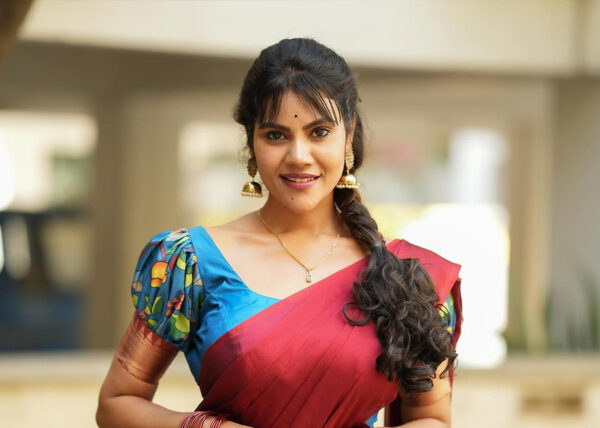 Nivisha K